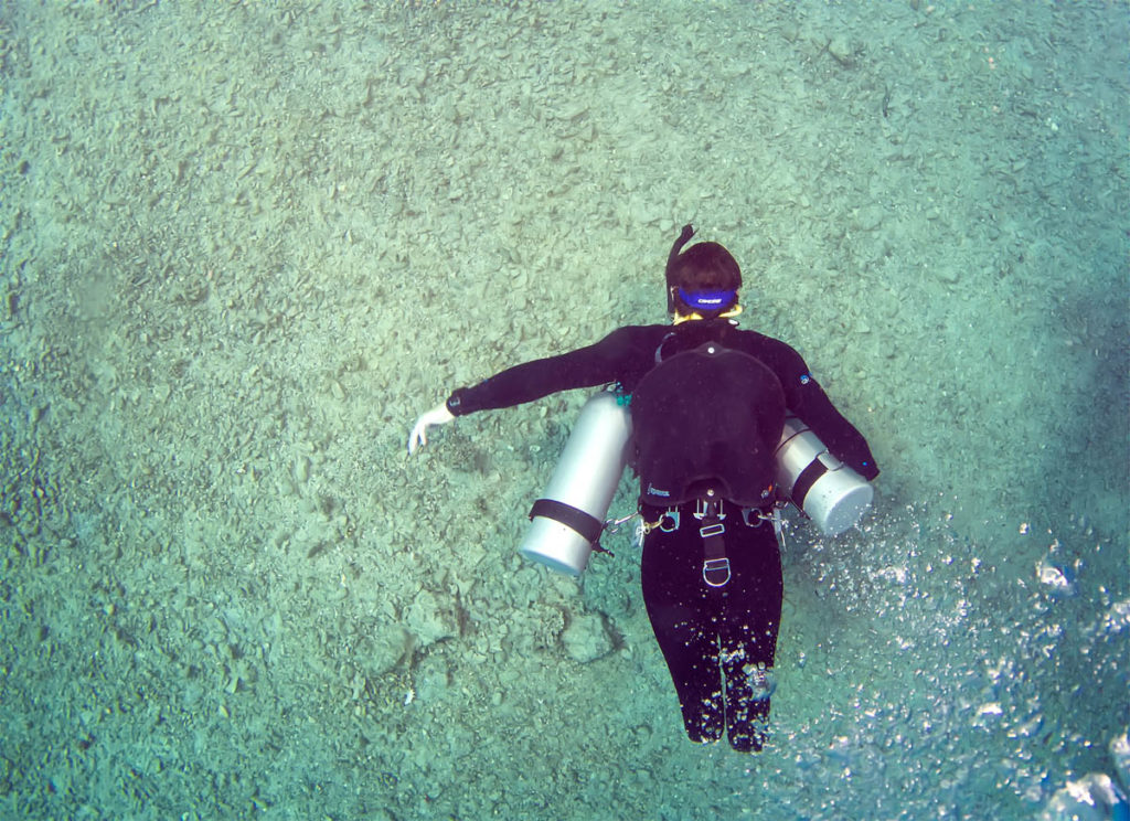Triple amputee Josh Boggi diving sidemount. Photo - Dmitry Knyazev