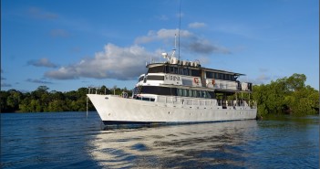 A Slice of Paradise – Diving in Papua New Guinea – Special Underwater Photography Trip – September 2013