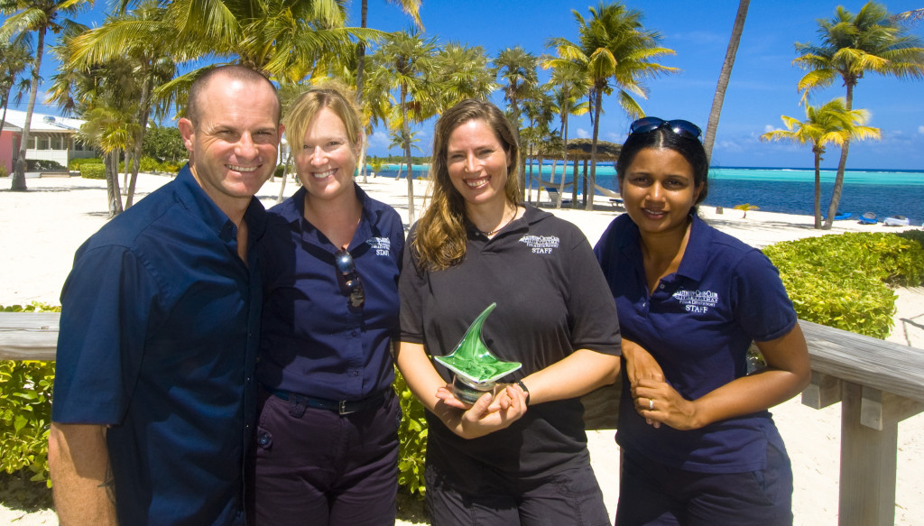 The Southern Cross Green Team proudly showing off the CEPTS Stingray Award: (L-R) Southern Cross Club’s Neil van Neikerk, Jennifer Mills, Sherry Smith and Renita Schouten.