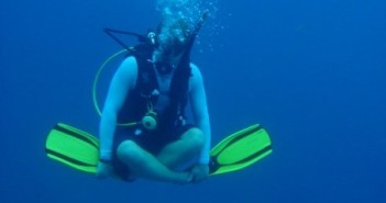 Jonnie Rowe at The Scuba News