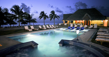 Hot Group Deal with Pro Dive Mexico! Free Accommodation and Dive Package for each 8th Person! Pro Dive Mexico