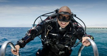 Learn to Dive To 200m with Guinnness World Record Holder Ahmed Gabr and Divers’ Lodge AG4