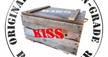 kiss logo transparent USE THIS ONE