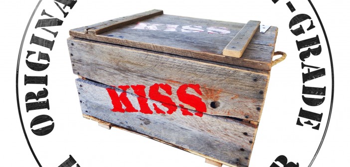 kiss logo transparent USE THIS ONE