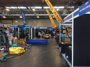 Dive 2015 - Setting Up The Stands