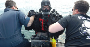 canadian-navy-divers-21-09-16-1