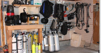 New divers urged to simplify by carrying only gear they will use equipment-27-09-16