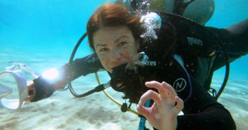 How You Can Help Make A Mermaid’s Dream Come True Happy-Hippo