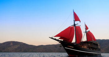 Introducing La Galigo Liveaboard, Indonesia lagaligo-1