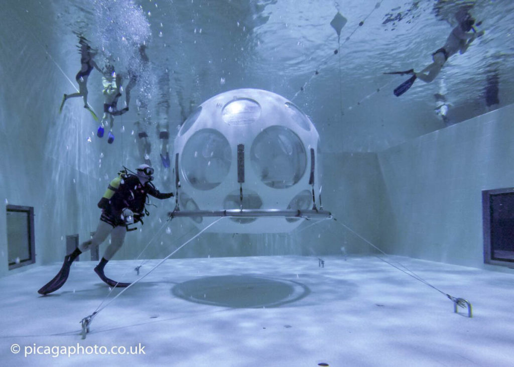 Nemo 33