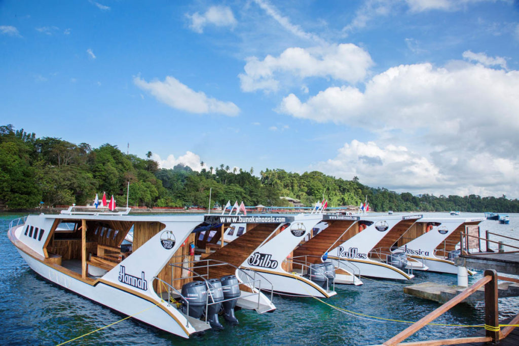 Diverse Travel Bunaken