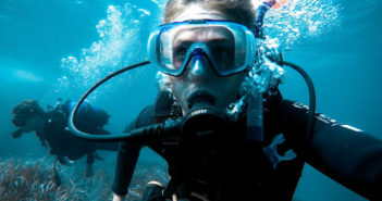 6 Tips for Planning a Memorable Scuba Vacation Diver Underwater