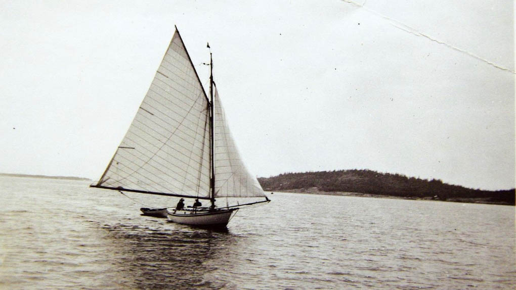 Dorothy Sailboat