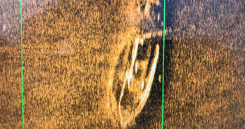 Discovery of a Shipwreck off Toronto Island with CHAA Aircraft Recovery Team Toronto Island Wreck