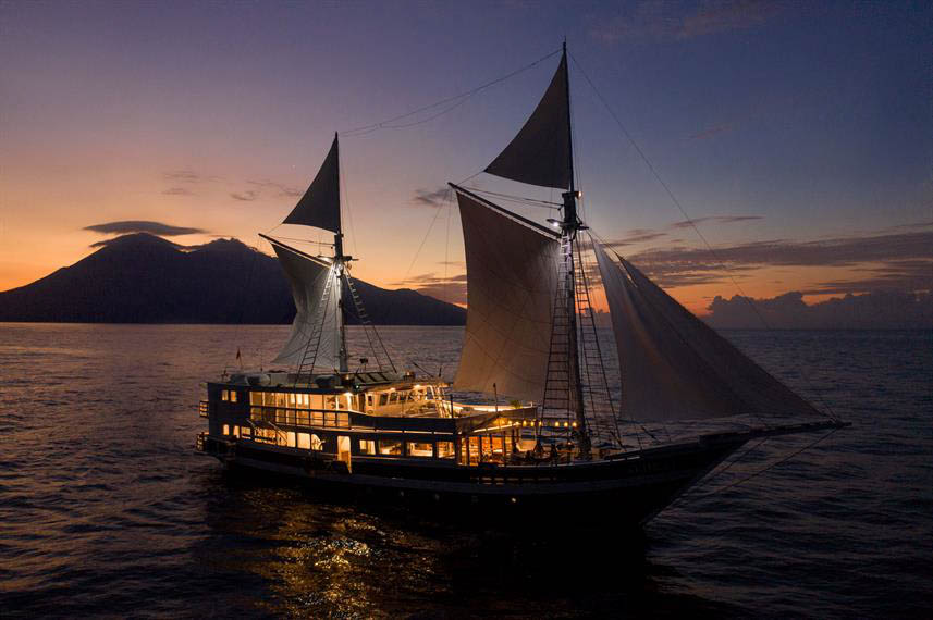 Aliikai Voyage, Indonesia