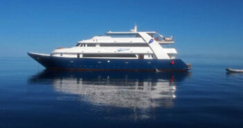 Blue Voyager, Maldives