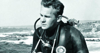 Oceanic Founder and Dive Industry Icon Bob Hollis Has Passed Away Bob Hollis
