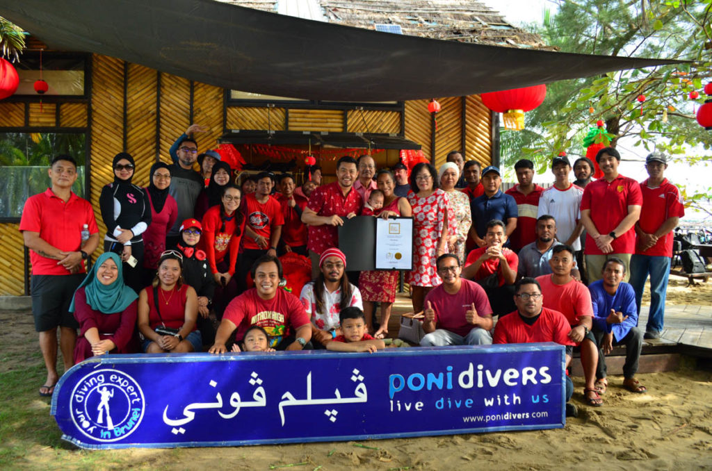 Poni Divers Brunei