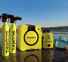 ‘SCORKL 2.0 – Electric’ – Breathing underwater is now possible at the touch of a button