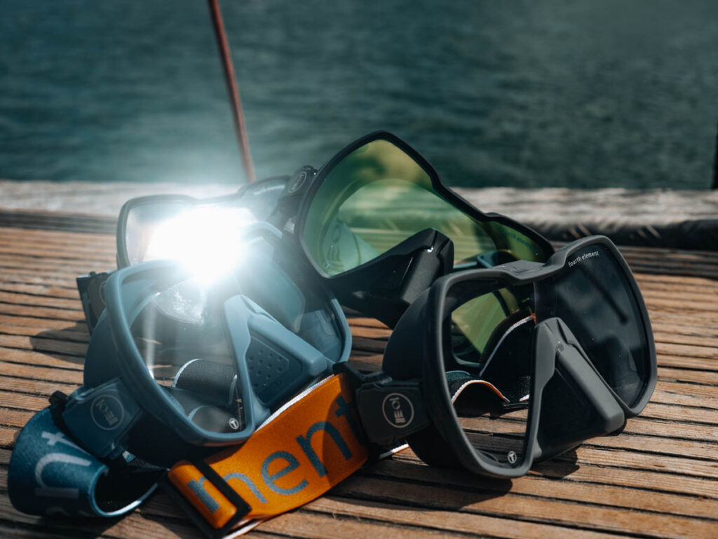 Fourth Element Seeker Mask