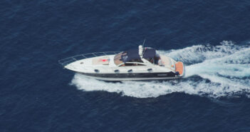 A1 Auto Transport Boat Shipper Profile: White Glove Boat Shipping Speedboat