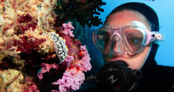 How to Scuba Dive Safely When You Wear Glasses or Contact Lenses Scuba Diving Glasses