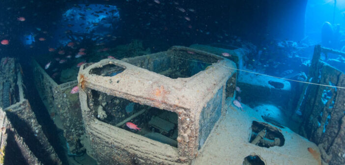 Exploring the Hidden Treasures of Wreck Diving: A Deep Dive into Underwater History