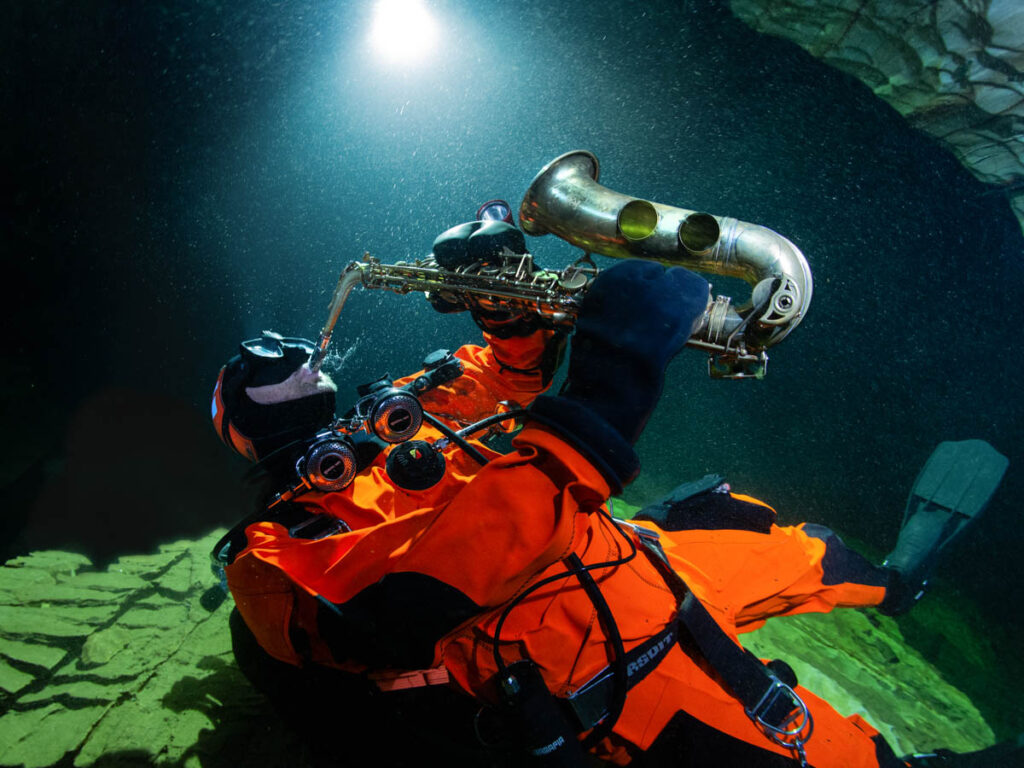 Plura Valley Cave Concert