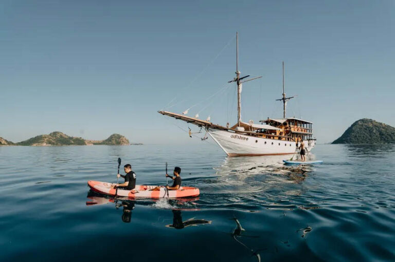 Adishree Liveaboard, Komodo, Indonesia