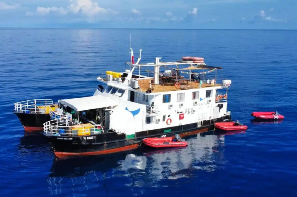 Navis 1 Liveaboard, Philippines