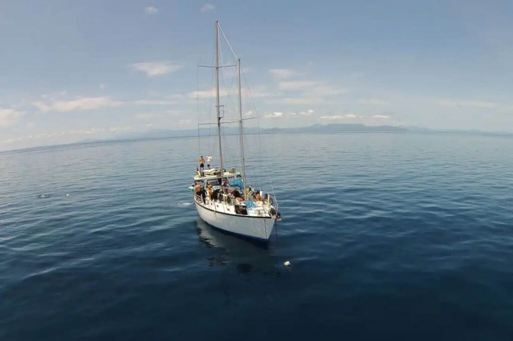 Rum Runner Liveaboard, Australia