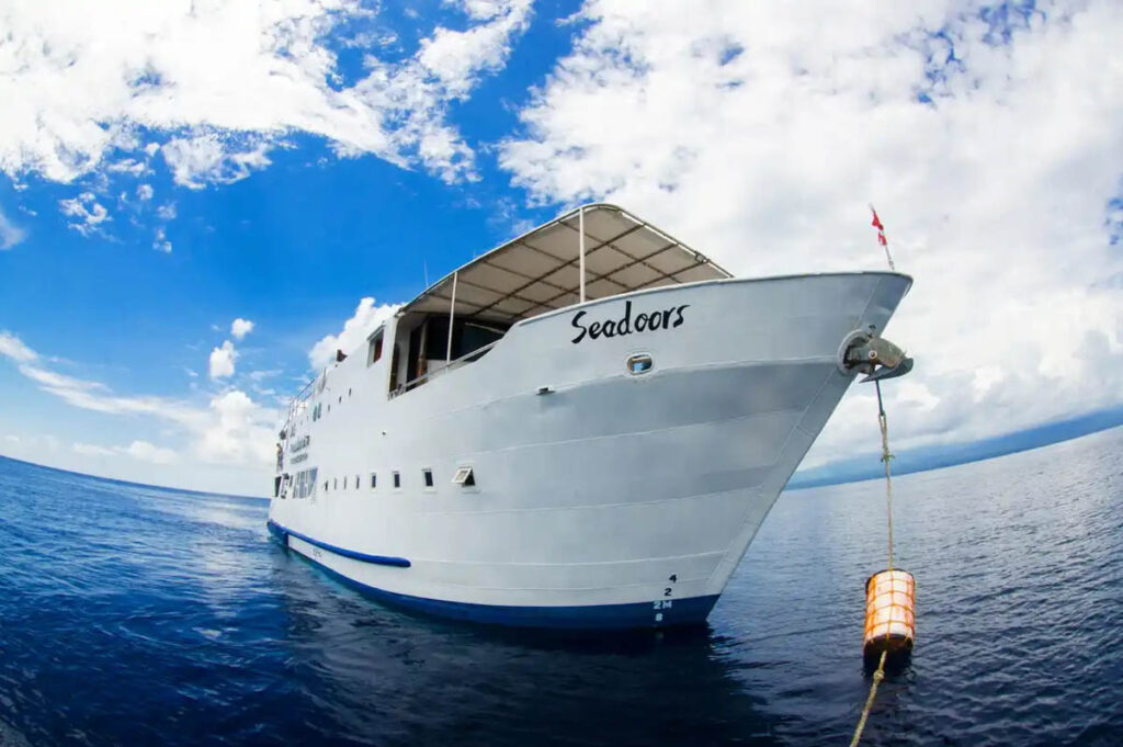 Seadoors Liveaboard, Philippines
