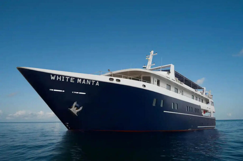 White Manta Liveaboard, Indonesia
