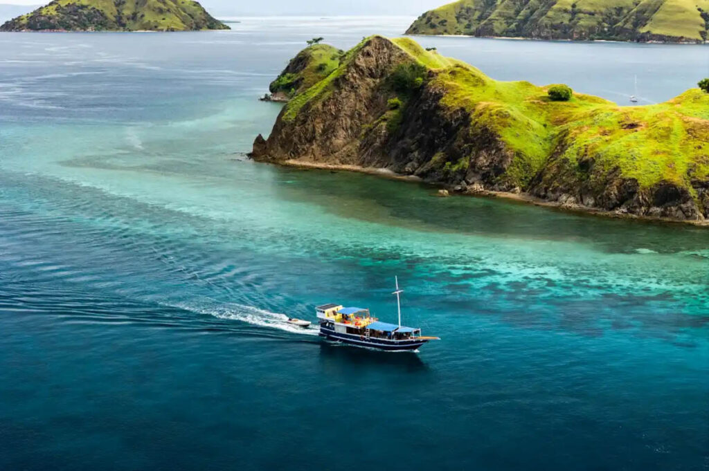 Bajka Liveaboard, Indonesia, Asia