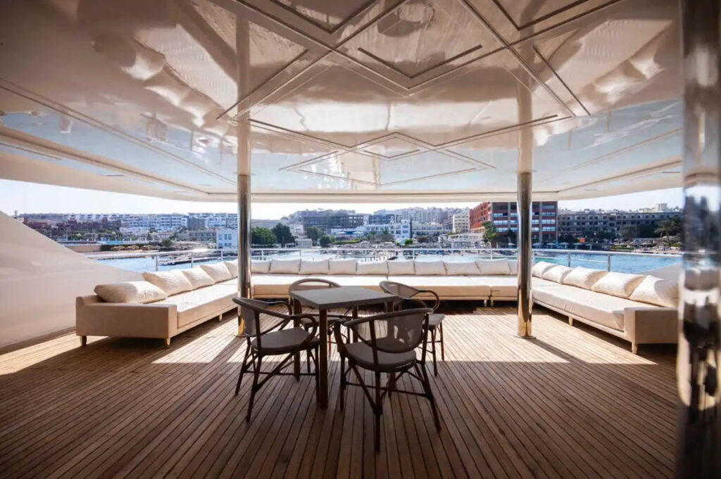 Bismarck Liveaboard, Red Sea, Egypt