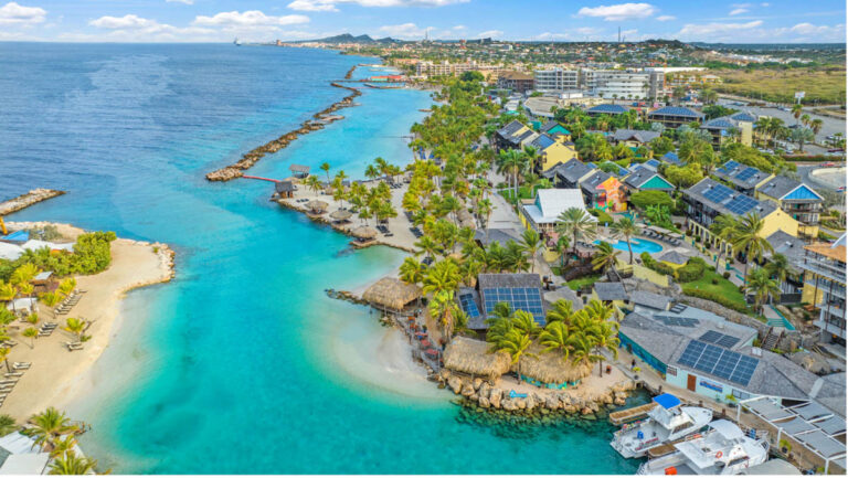 Curaçao, Ocean Encounters, and LionsDive Beach Resort Celebrate Major Wins in the 2026 Readers Choice Awards Curacao Readers Choice