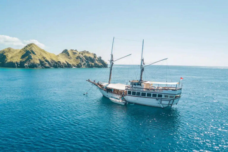 Cajoma IV Liveaboard, Indonesia