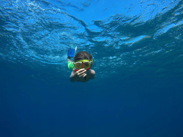 Diving with the Next Generation – Where to Take Children Underwater Children Diving