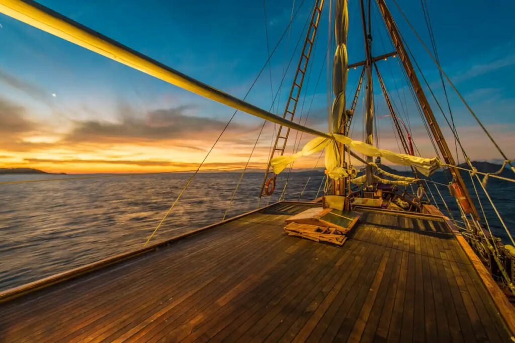 Carpe Diem Liveaboard, Indonesia