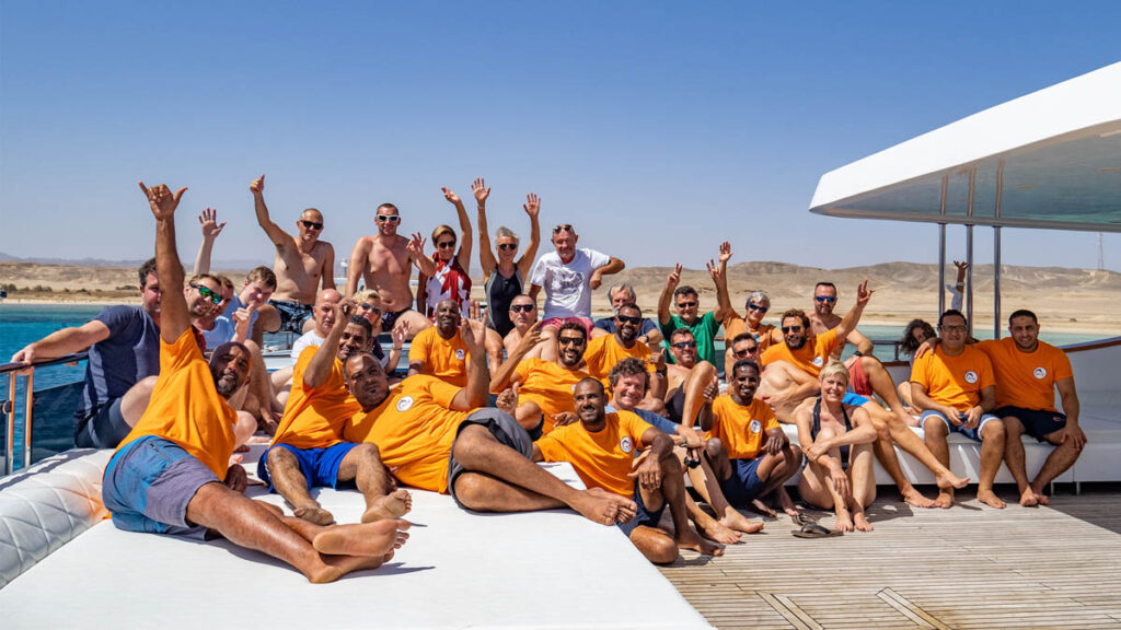 Dune Silky Liveaboard