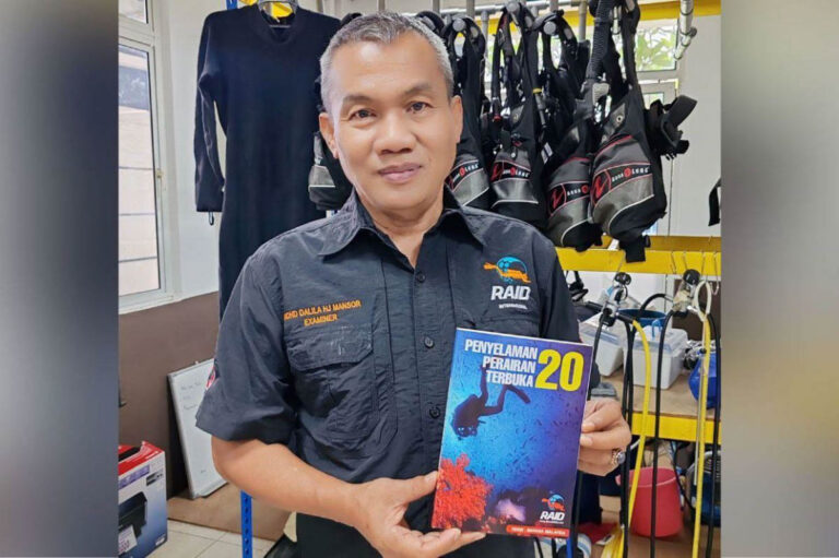 Pioneering Malaysian Scuba Instructor and Former Police Commando Mohd Dalila Mansor Dies Mohd Dalila Mansor